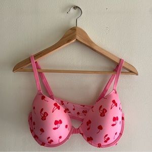 PINK Victoria’s Secret wear everywhere bra front close pink and red size 38C